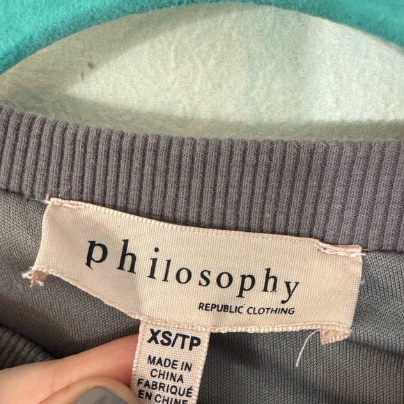PHILOSOPHY Republic Clothing Light Gray Faux Fur Crewneck Size XSmall - Picture 3 of 4